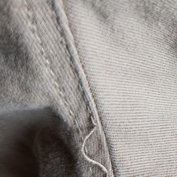 LL Bean Classic Fit Women's Tan Pants Size 8 Petite Item ID # 500883 - Picture 10 of 11